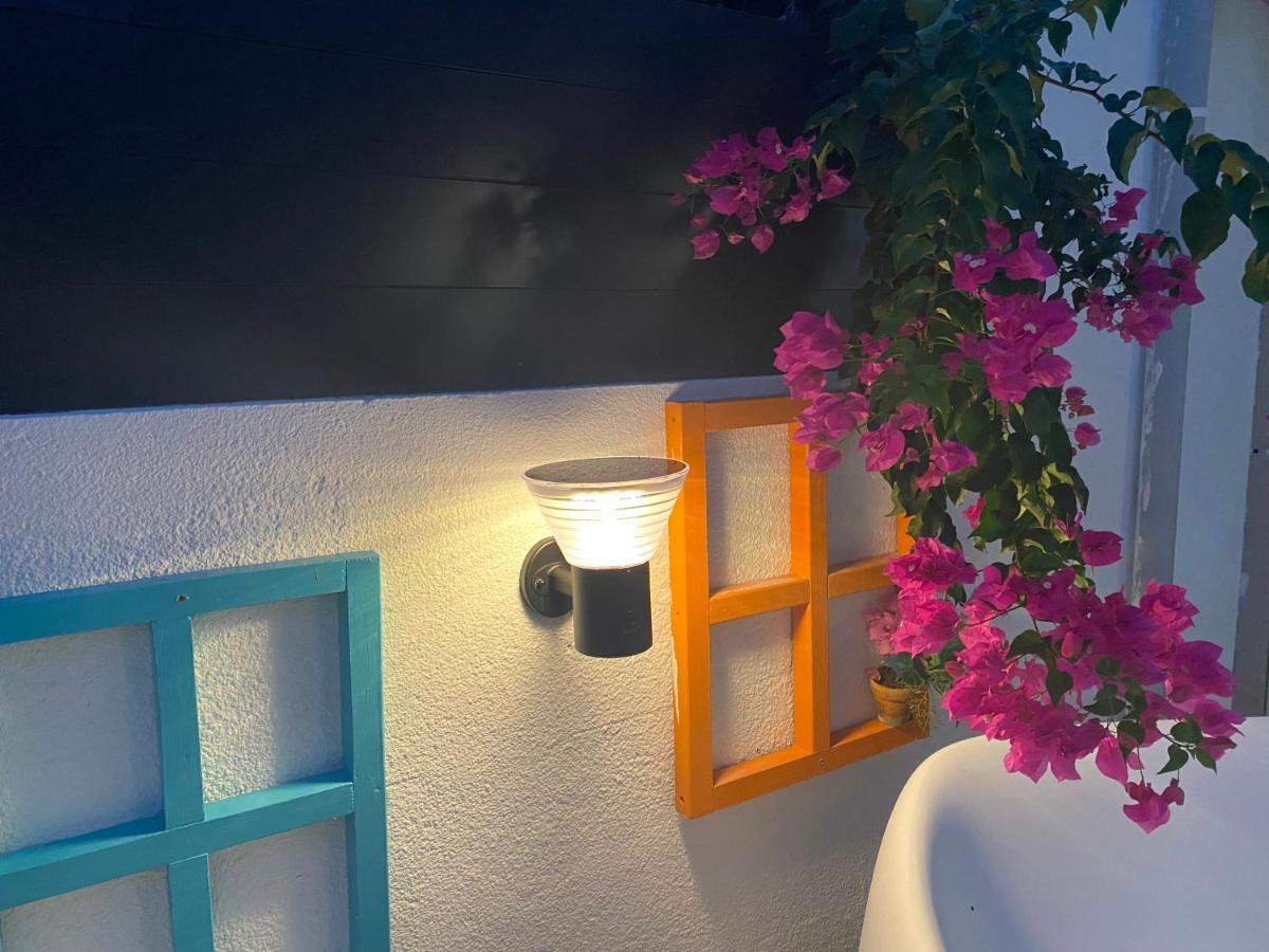 Ti Kaz Marigot Apartment Terre-De-Haut Exterior photo